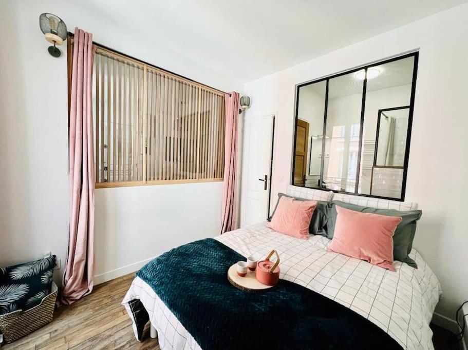 Joli Appartement A 15Min Des Champs Elysee Сент-Уан Экстерьер фото